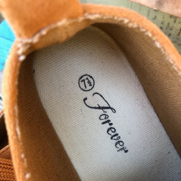 Women's Forever Autumn Suede Acorn Espadrilles 7 1/2 - Picture 7 of 7